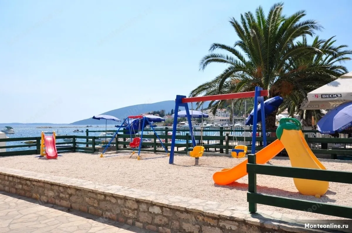 Sale, house, 500m², Herceg Novi, Crna Gora