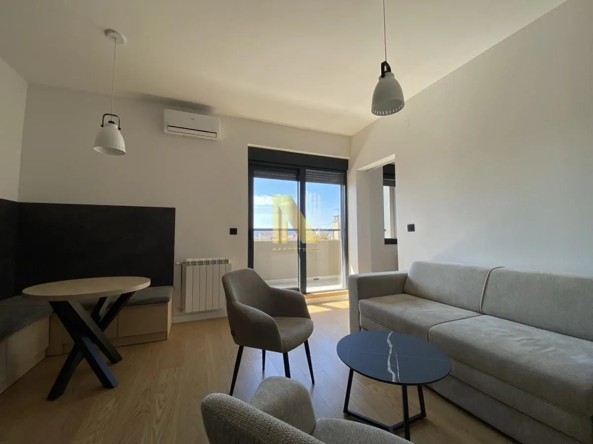 Izdavanje, jednosoban stan, 40m², Podbara, Novi Sad Sve Podlokacije
