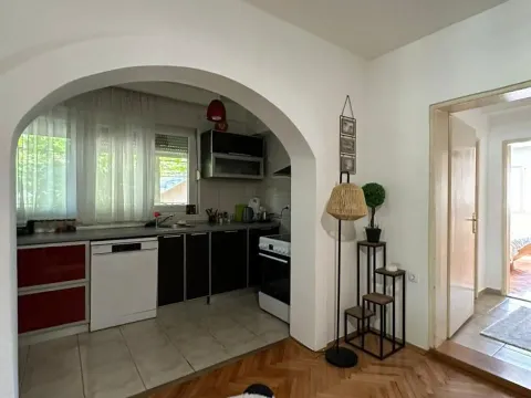 Sale, two bedroom apartment, 75m², Zagorič, Podgorica - image 16