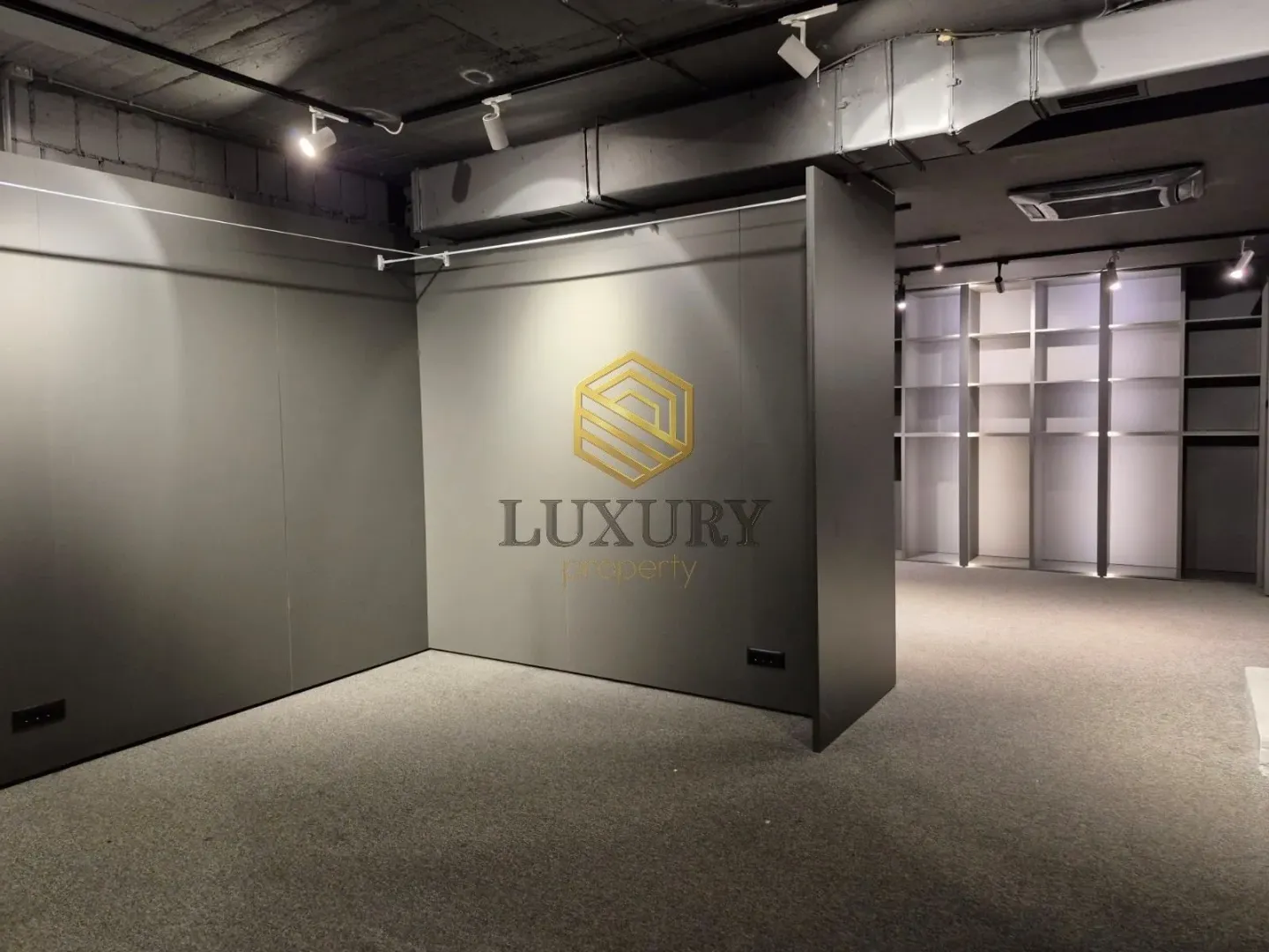 Rent, office space, 159m², Dalmatinska ulica, Podgorica