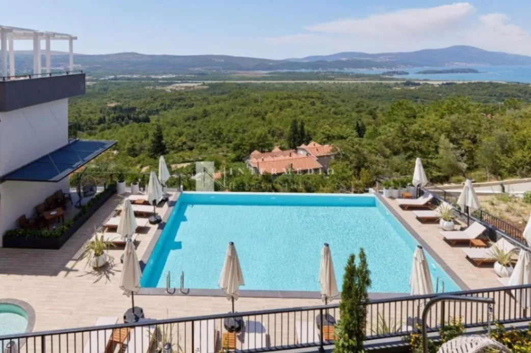 Prodaja, jednosoban stan, 49m², Kavač, Kotor