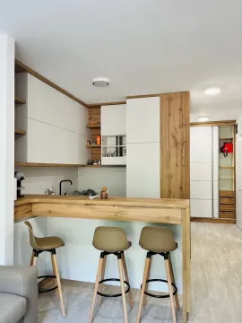 Rent, studio apartment, 35m², Bečići, Budva - image 2