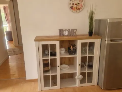 Rent, apartment, 53m², Pod Kuk, Tivat - image 11