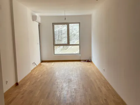 Sale, one bedroom apartment, 48m², Bečići, Budva - image 13