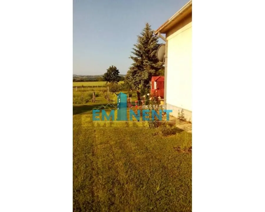 Prodaja, kuća, 250m², Stojnik, Arandjelovac