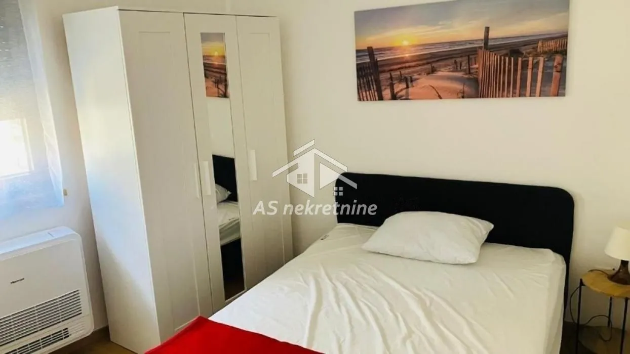 Izdavanje, dvosoban stan, 42m², Gradska Bolnica, Zvezdara Sve Podlokacije