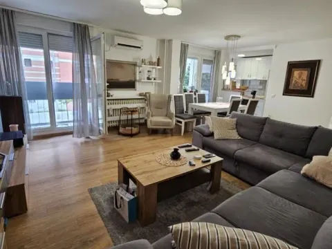 Sale, three bedroom apartment, 76m², Liman 3, Novi Sad Sve Podlokacije