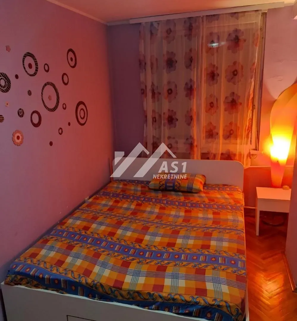 Izdavanje, trosoban stan, 60m², Železnička Stanica, Novi Sad Sve Podlokacije