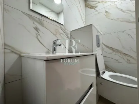 Izdavanje, trosoban stan, 85m², Krivi Most, Podgorica - image 12