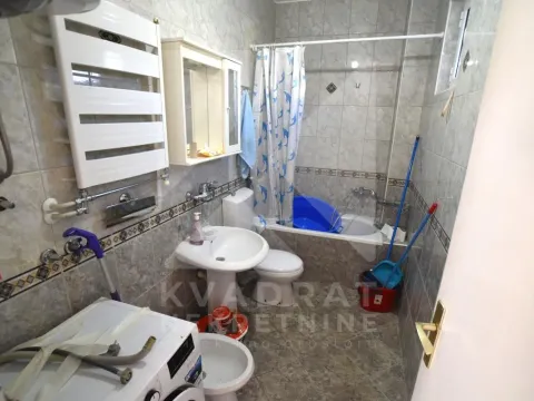 Rent, office space, 100m², Zlatica, Podgorica - image 5