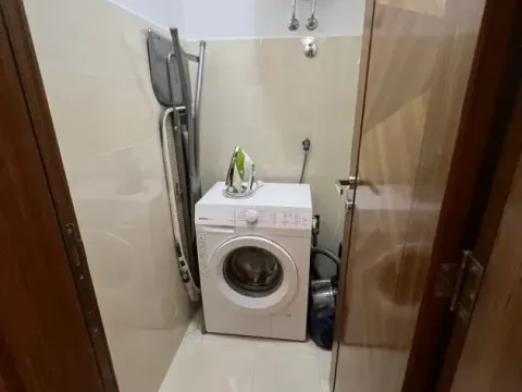 Izdavanje, jednosoban stan, 50m², Centar, Podgorica - image 10