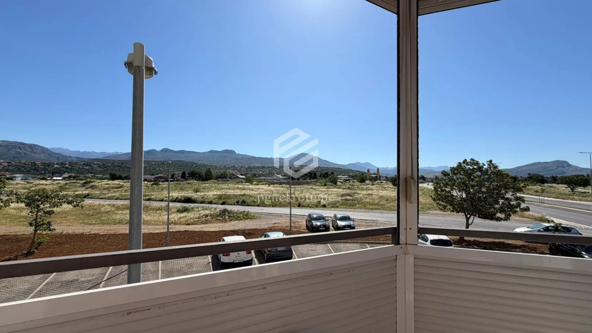 Rent, one bedroom apartment, 43m², Stari Aerodrom, Podgorica