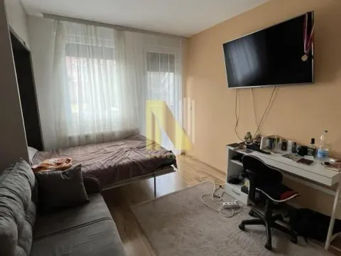 Sale, four bedroom apartment, 150m², Banatić, Novi Sad Sve Podlokacije - image 11