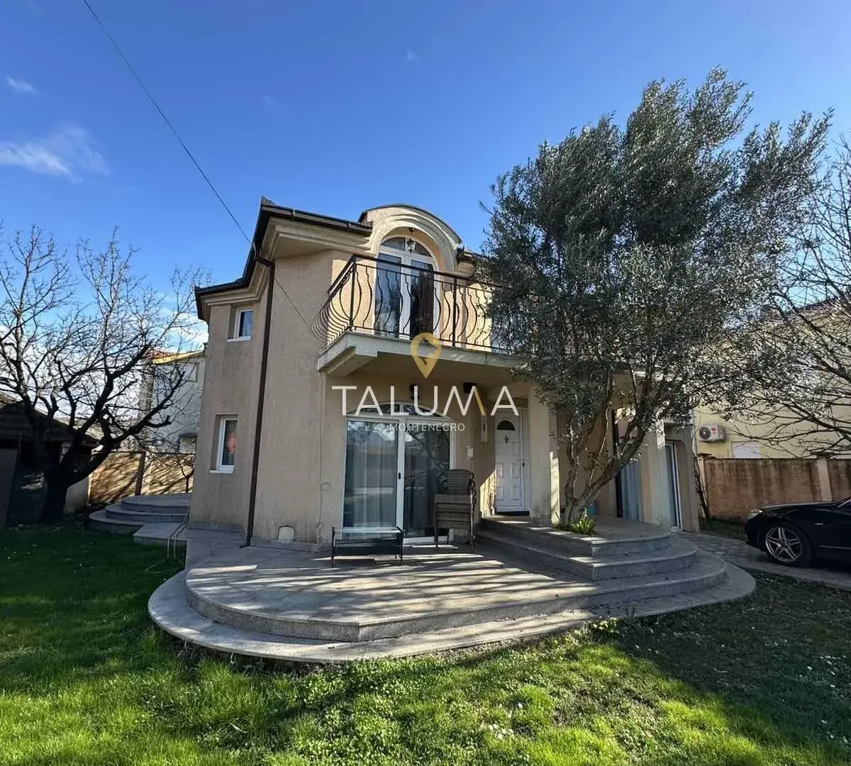 Rent, house, 200m², Donja Gorica, Podgorica