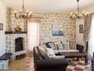 Prodaja, ugostiteljski objekat, 235m², Kostanjica, Kotor - image 10