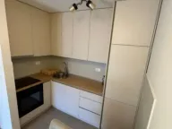 Izdavanje, jednosoban stan, 45m2, Pobrežje, Podgorica