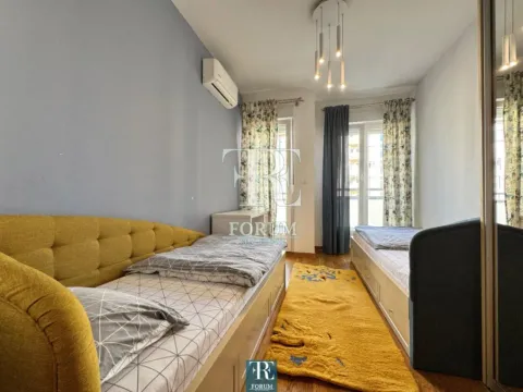 Rent, two bedroom apartment, 70m², City Kvart, Podgorica - image 11