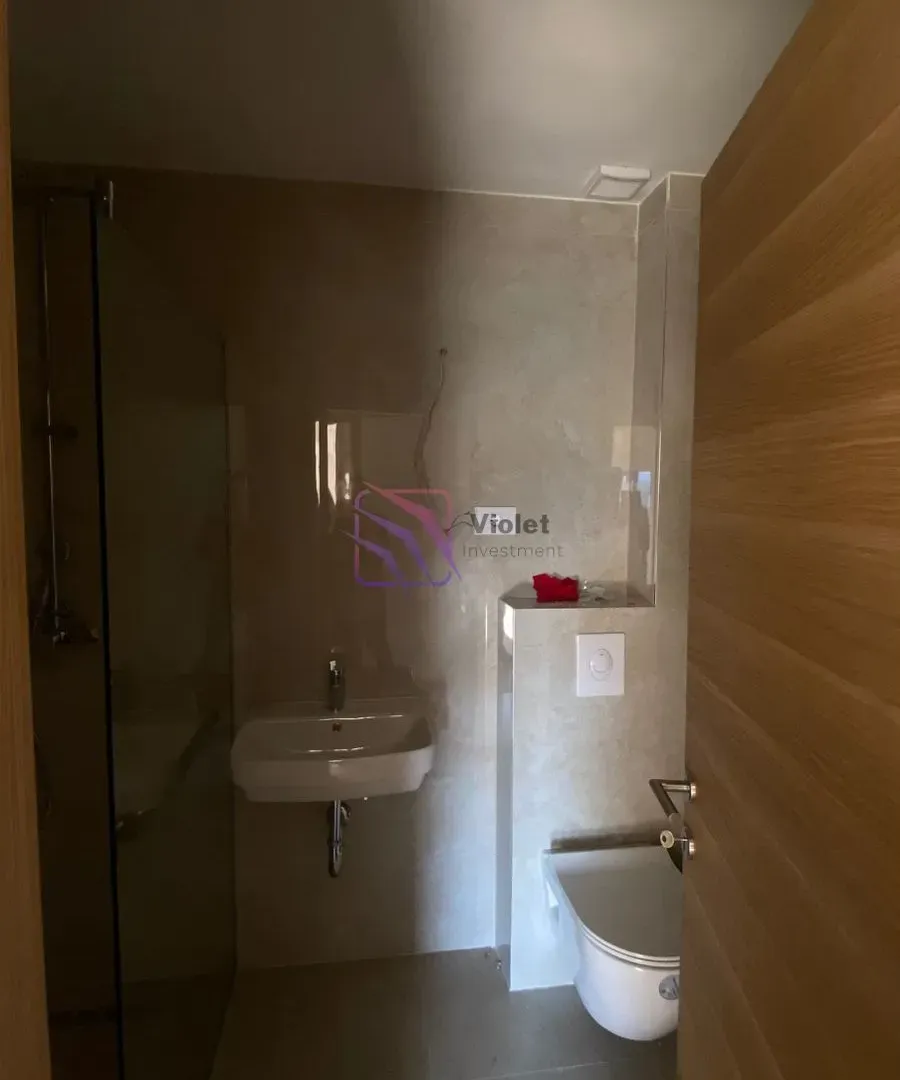 Prodaja, dvosoban stan, 84m², Zagorič, Podgorica