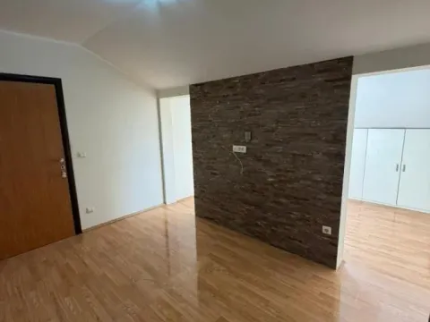 Sale, four bedroom apartment, 120m², Mladenovac, Beograd - image 12