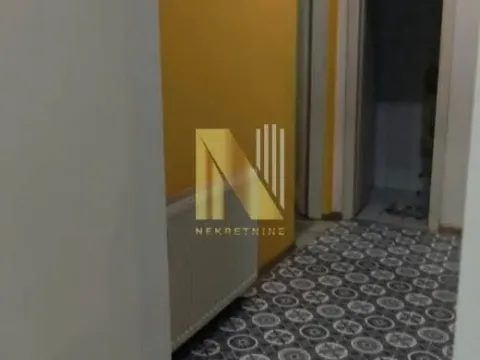 Izdavanje, jednosoban stan, 40m², Novi Sad, Srbija - image 1