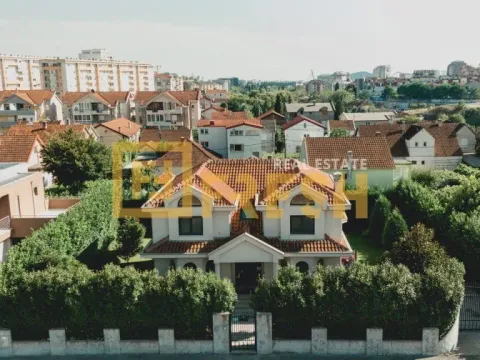 Prodaja, kuća, 253m², Zagorič, Podgorica - image 20