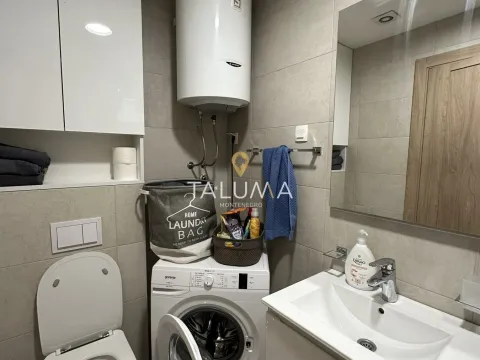 Rent, one bedroom apartment, 50m², City Kvart, Podgorica - image 3