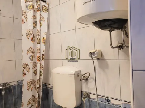 Izdavanje, jednosoban stan, 38m², Pobrežje, Podgorica - image 8