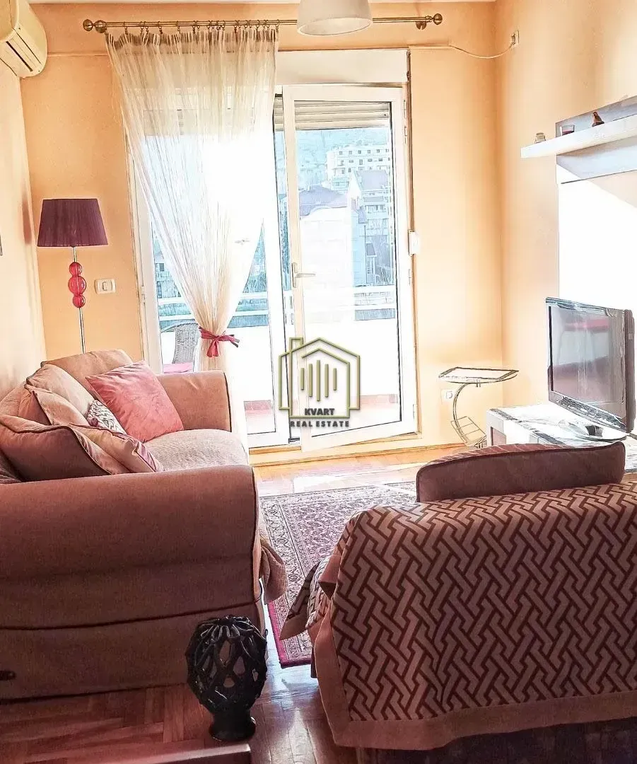 Izdavanje, stan, 32m², Vezirov Most, Podgorica