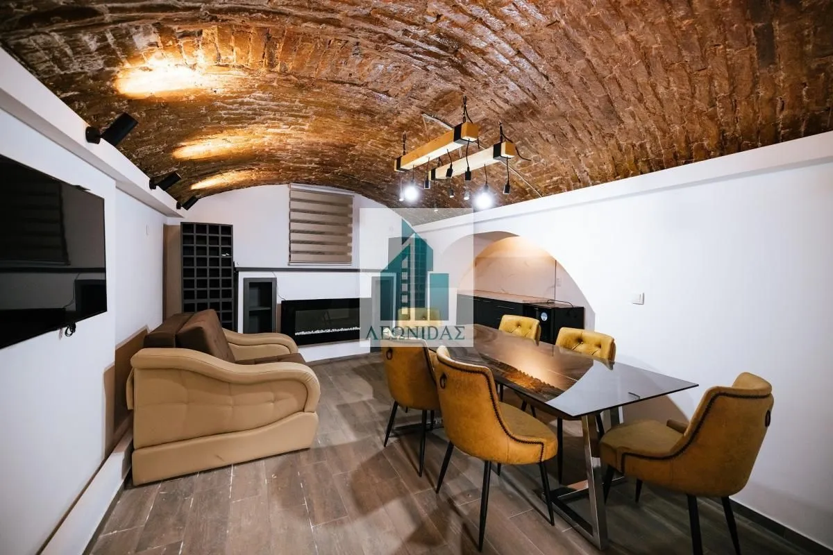 Sale, house, 290m², Medijana, Niš