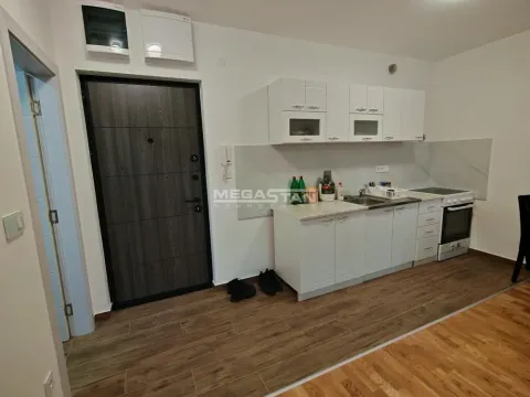 Sale, one bedroom apartment, 40m², Zvezdara Sve Podlokacije, Beograd - image 9