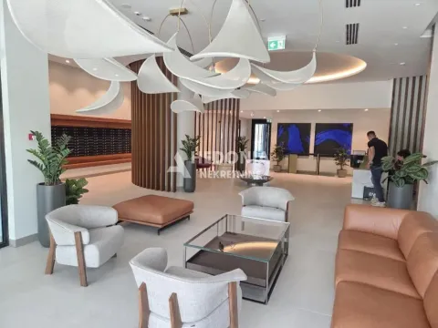 Izdavanje, trosoban stan, 110m², Savski Venac, Beograd - image 11