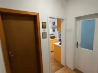 Prodaja, trosoban stan, 78m², Karaburma, Palilula Sve Podlokacije - image 2