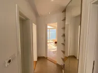 Izdavanje, stan, 80m², Tivat, Crna Gora - image 4