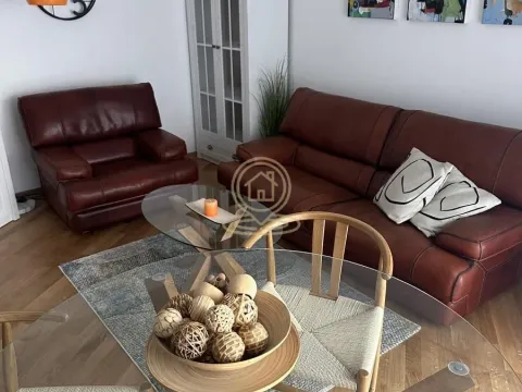 Rent, two bedroom apartment, 43m², Lekino Brdo, Voždovac Sve Podlokacije - image 1