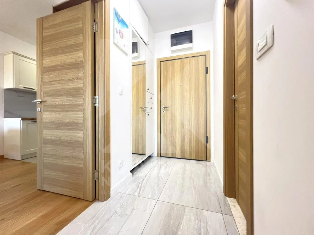 Izdavanje, jednosoban stan, 46m², New City, Podgorica