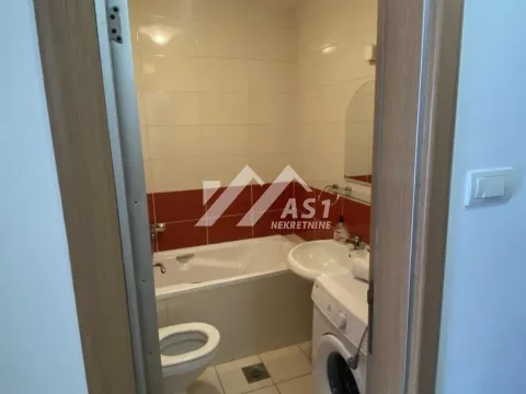 Izdavanje, jednosoban stan, 27m², Bulevar Evrope, Novi Sad Sve Podlokacije - image 10