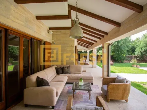 Rent, house, 400m², Danilovgrad, Crna Gora - image 8