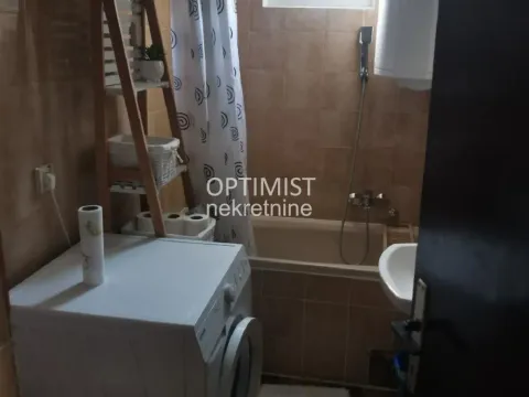 Izdavanje, dvosoban stan, 46m², Zemun Gornji Grad, Zemun Sve Podlokacije - image 5