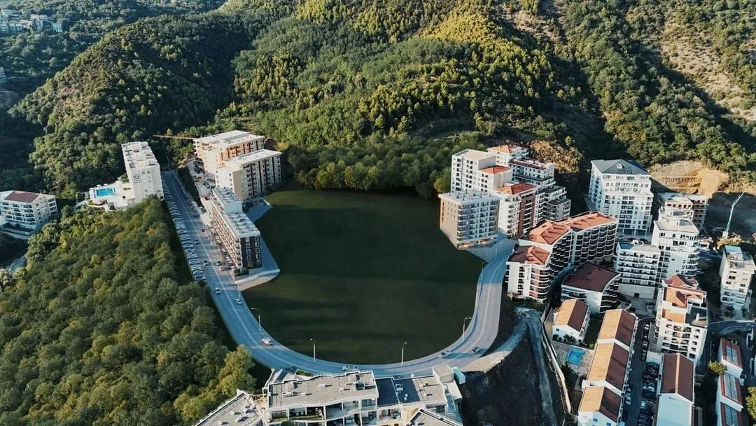 Sale, one bedroom apartment, 44m², Bečići, Budva
