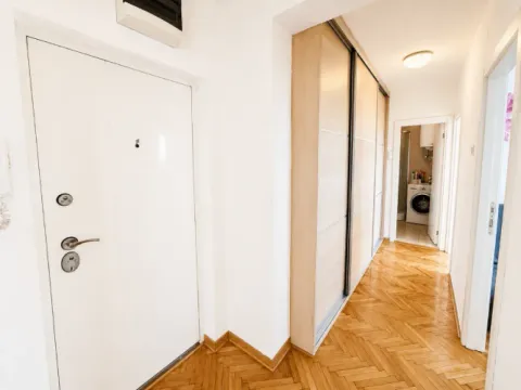 Prodaja, stan, 57m², Voždovac Sve Podlokacije, Beograd - image 8