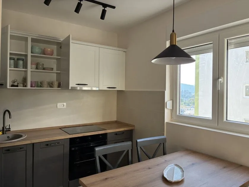 Rent, one bedroom apartment, 40m², Pobrežje, Podgorica