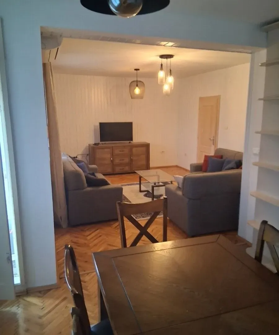 Rent, house, 108m², Stari Aerodrom, Podgorica