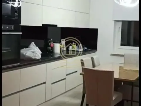 Izdavanje, trosoban stan, 99m², Centar, Kragujevac - image 2