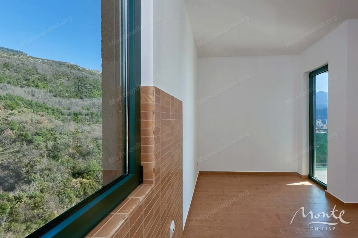 Sale, two bedroom apartment, 63m², Bečići, Budva