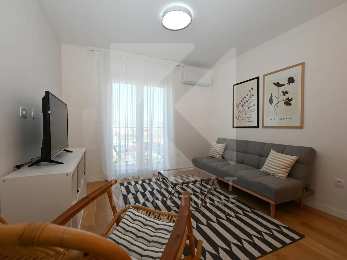 Rent, one bedroom apartment, 39m², Pobrežje, Podgorica