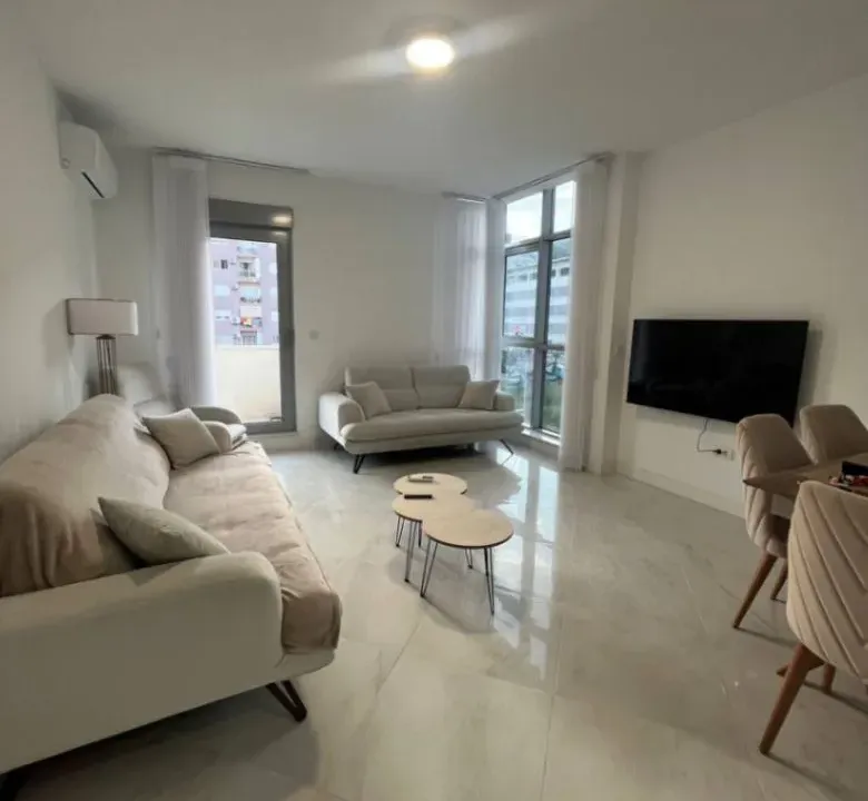Prodaja, dvosoban stan, 95m², Rozino, Budva