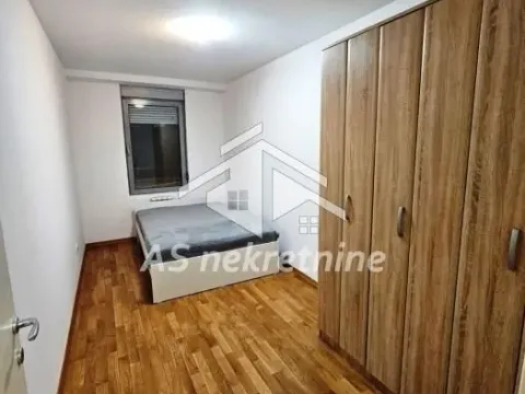 Izdavanje, stan, 45m², Stari Grad, Beograd - image 10