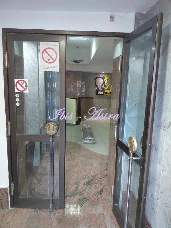 Rent, office space, 88m², Voždovac Sve Podlokacije, Beograd