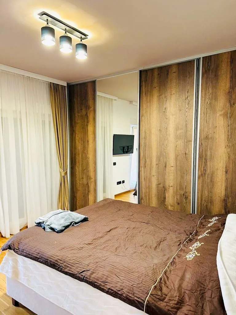 Rent, two bedroom apartment, 120m², City Kvart, Podgorica