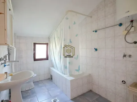 Prodaja, kuća, 145m², Spuž, Danilovgrad - image 16